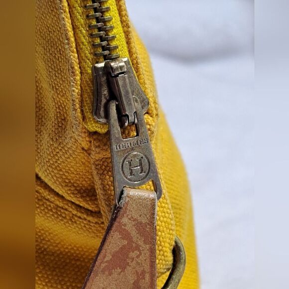 Hermès Bolide Mini Canvas Pouchette with Unbranded Chain Authentic - Picture 15 of 15